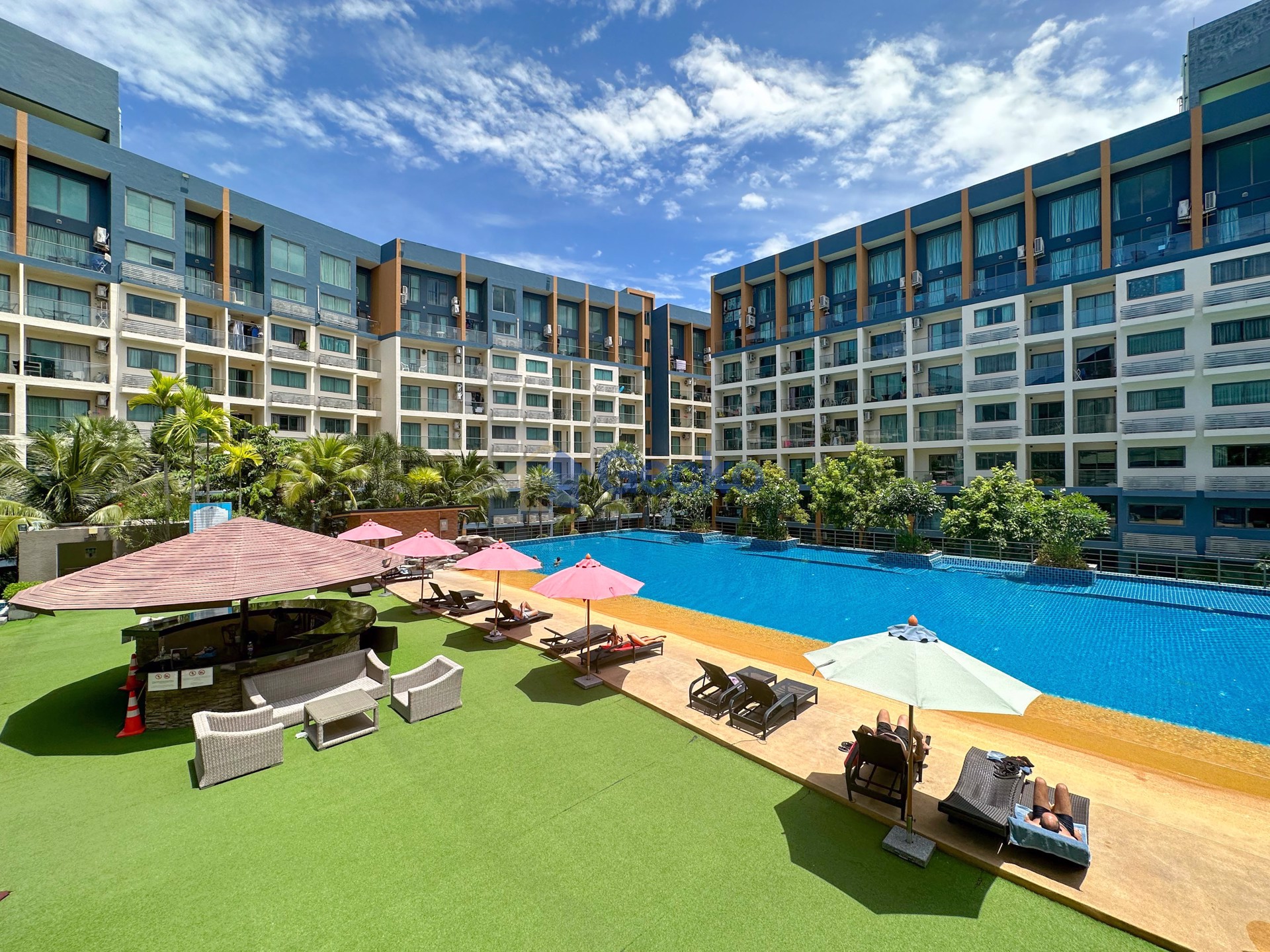 Laguna Beach Resort 2