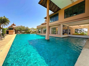 3 Bedrooms House in Nibbana Shade  East Pattaya H011539
