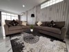 รูปภาพ 3 ห้องนอน บ้าน in Lakeside Court  พัทยาตะวันออก H011293