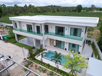 Picture of Perla Villa Pattaya