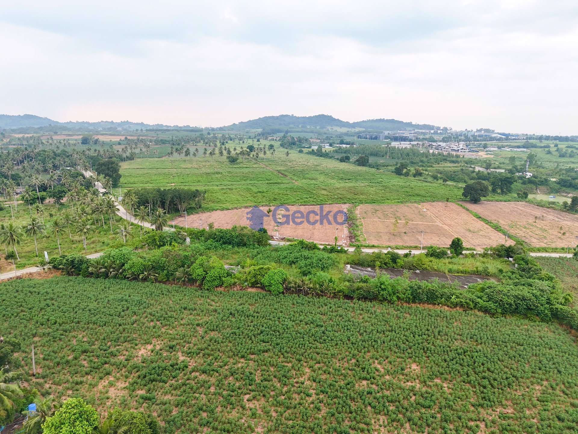 Land available in East Pattaya L011958