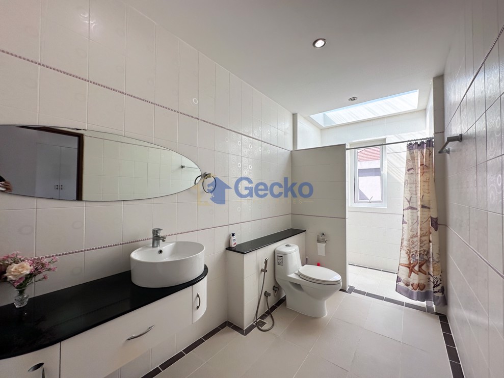 Picture of 3 Bedrooms House  Huay Yai H012070