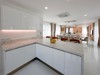 รูปภาพ 6 ห้องนอน บ้าน in เบย์วิว เรสซิเดนซ์  บางเสร่ H012086
