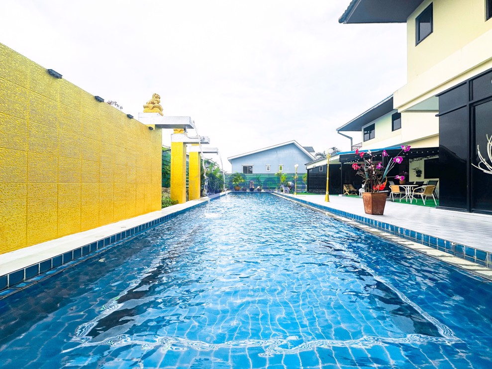 Picture of 4 Bedrooms House in Paradise Villa 2  East Pattaya H001757