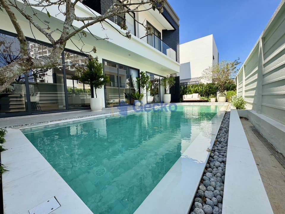 Luxury Vista Villa Pattaya