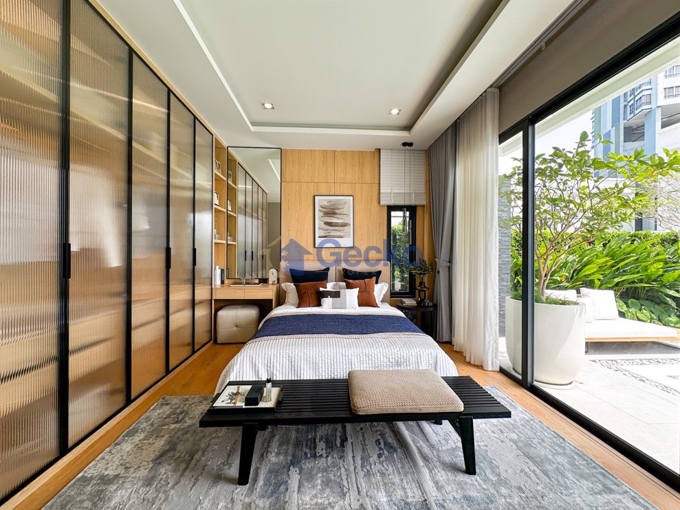 รูปภาพ 4 ห้องนอน บ้าน in Luxury Vista Villa Pattaya  พัทยาใต้ H012274