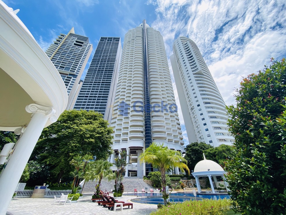 Picture of 2 Bedrooms Condo in Sky Beach Wongamat C012286