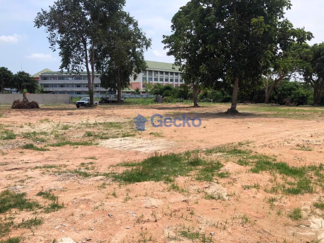 Land available in East Pattaya L009564