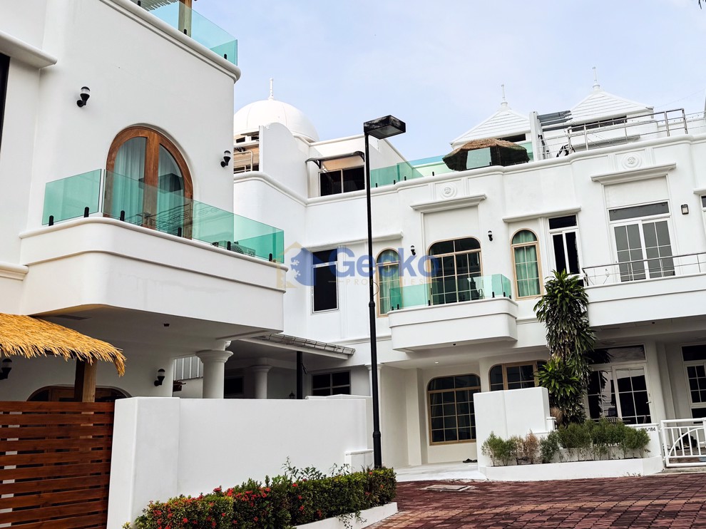 Picture of 3 Bedrooms House in Wongamat Exclusive  Wongamat H012349