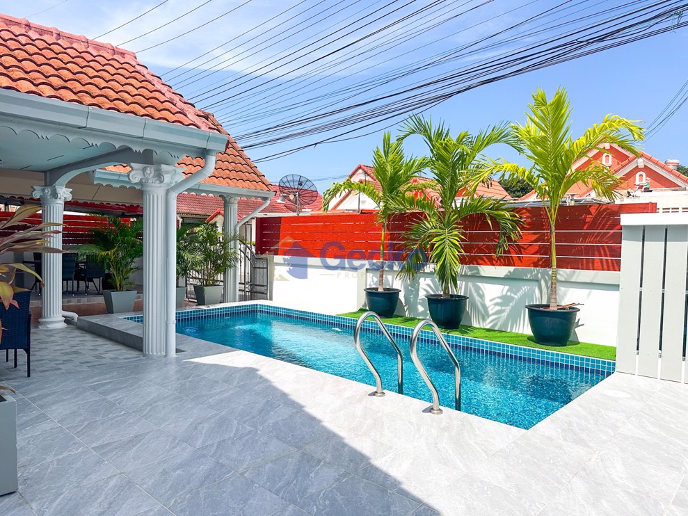 Picture of 4 Bedrooms House in Wantana Village  East Pattaya H012276