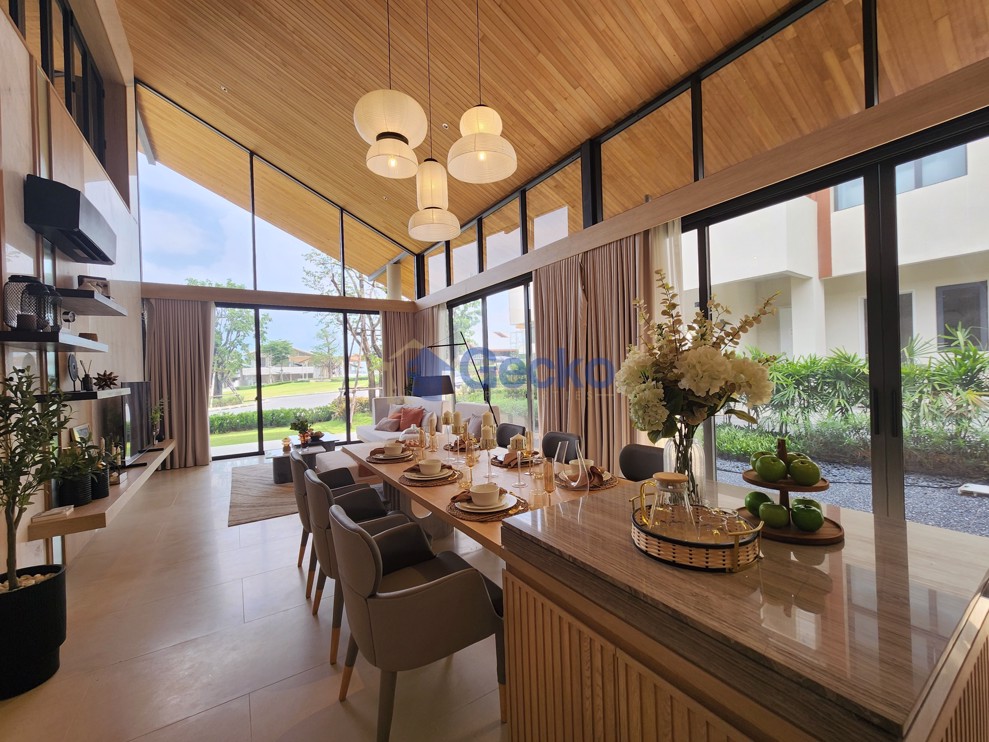 Picture of 3 Bedrooms House in Wisdom First Residence  East Pattaya H012379