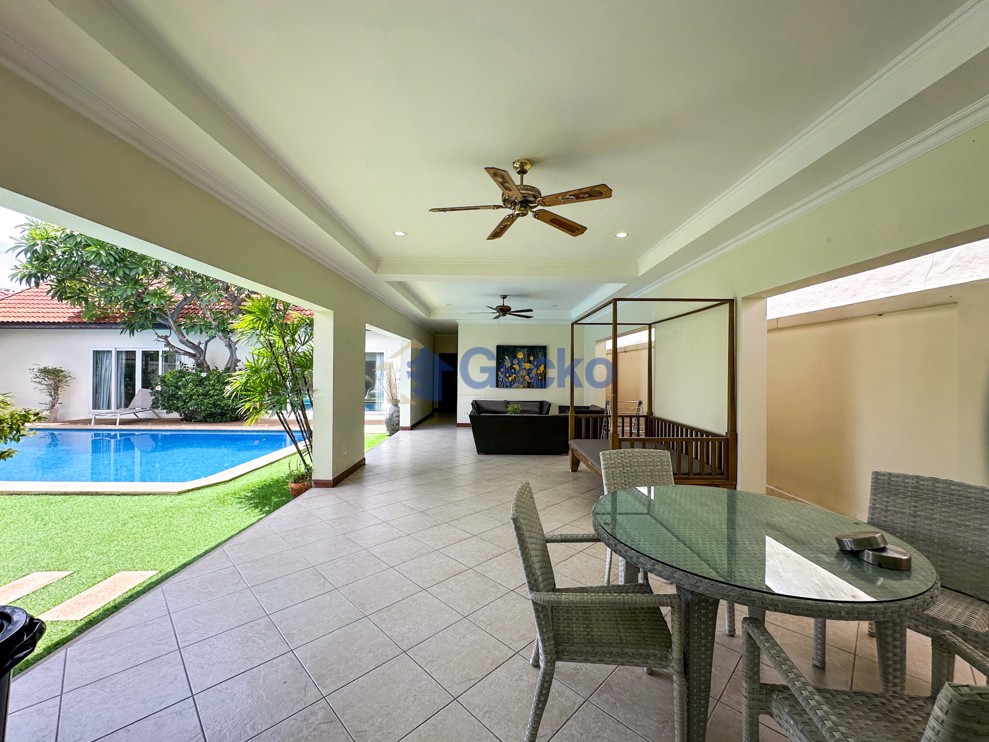 Picture of 6 Bedrooms House in View Talay Villas  Jomtien H012374