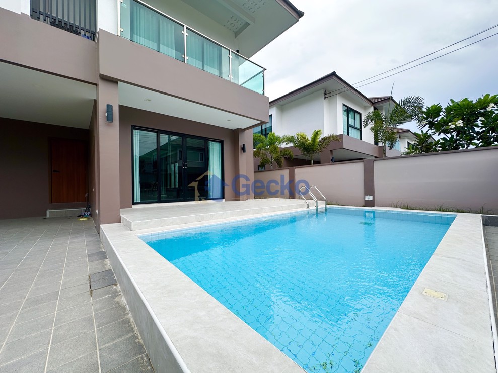 4 Bedrooms House in The Lake  Huay Yai H012414 (Photo 2)