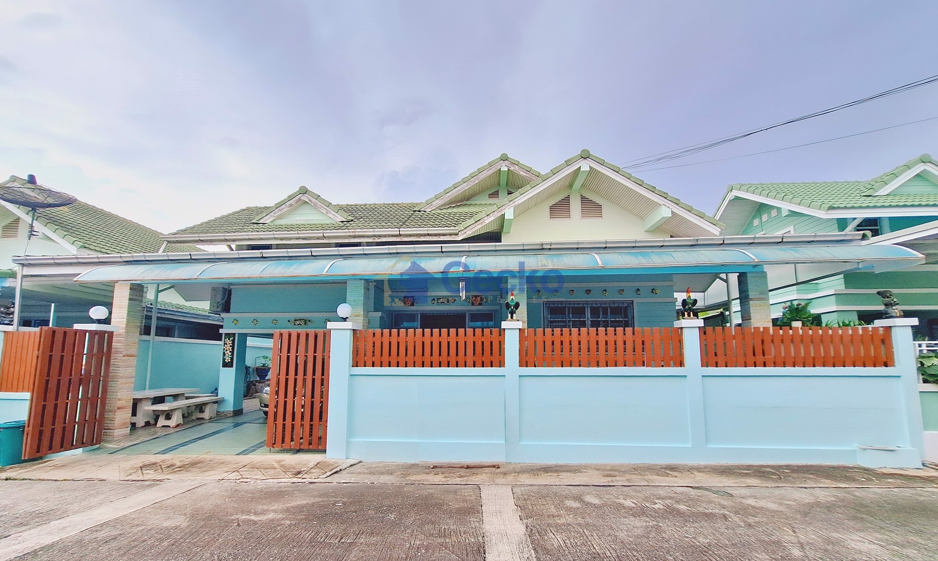 3 Bedrooms House in Baan Chalita  Na Kluea H012436