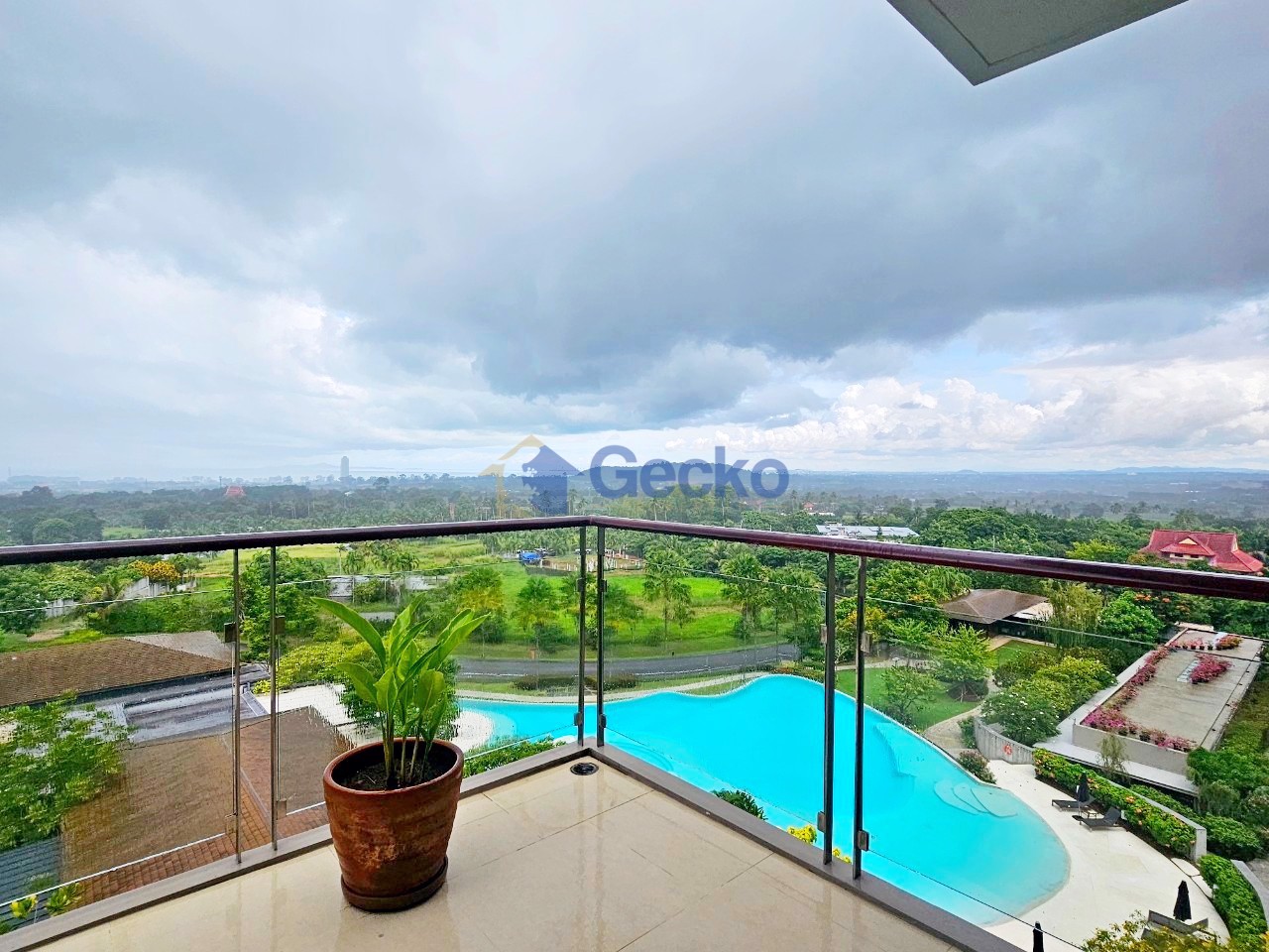 2 Bedrooms Condo in Sunplay Bang Saray C012452