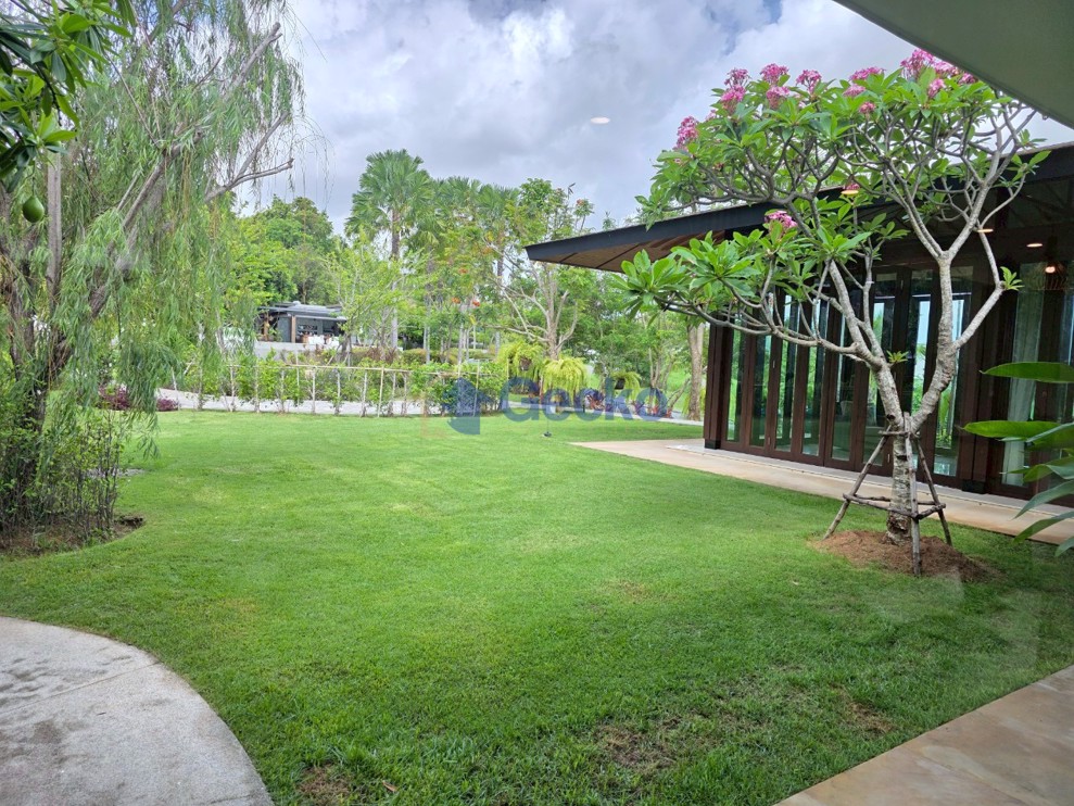 2 Bedrooms House in Sunplay  Bang Saray H012456 (Photo 1)