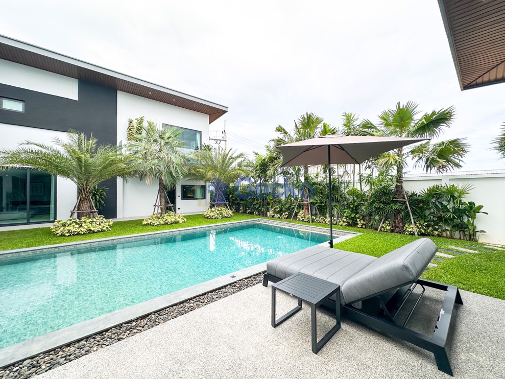 6 Bedrooms House in Sonora Residence  East Pattaya H012474 (Photo 1)