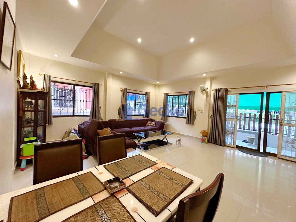 2 Bedrooms House in Eakmongkol 8  South Pattaya H012486 (Photo 4)