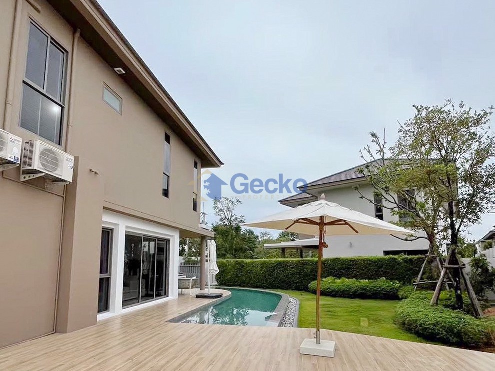 4 Bedrooms House  East Pattaya H012490 (Photo 4)