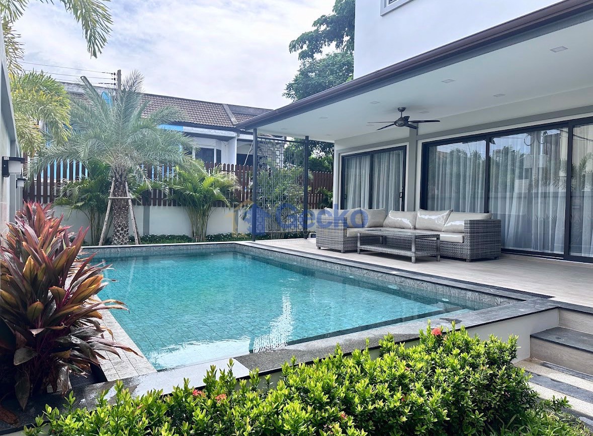 4 Bedrooms House in Zensiri Midtown Villas  Central Pattaya H012498
