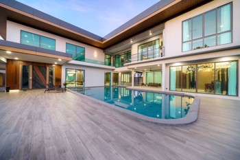 Picture of M Mountain Grand Villa