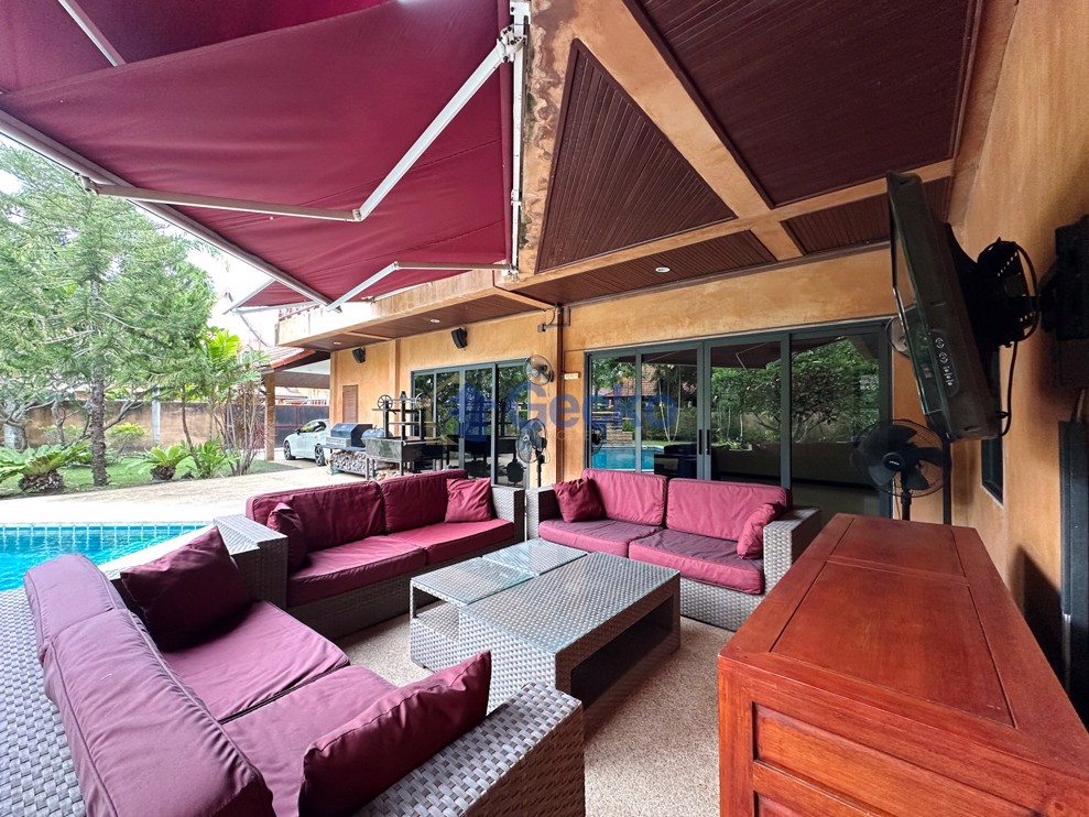 4 Bedrooms House in Lanna Villa  East Pattaya H012526 (Photo 4)