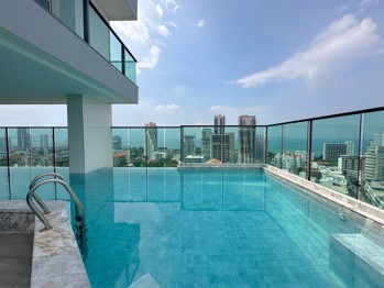 2 Bedrooms Condo in The Jewel Pratumnak Pratumnak C012528