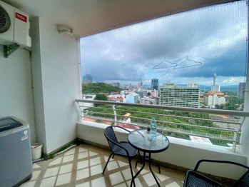 Studio Condo in Pattaya Hill Resort Pratumnak C012533