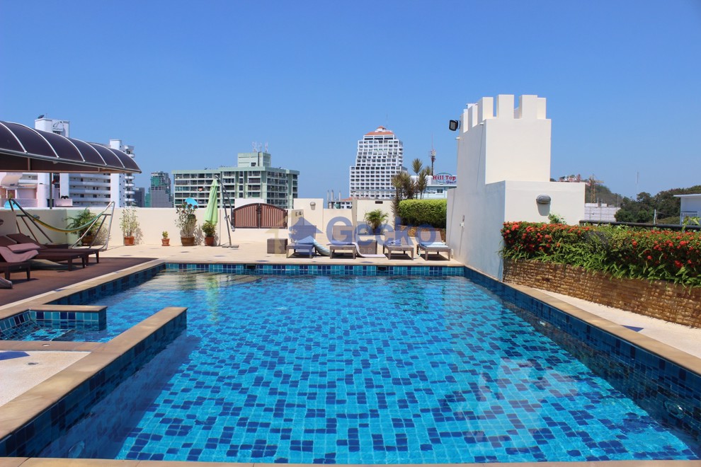 1 Bedroom Condo in Tara Court Pratumnak C012536 (Cover Photo)