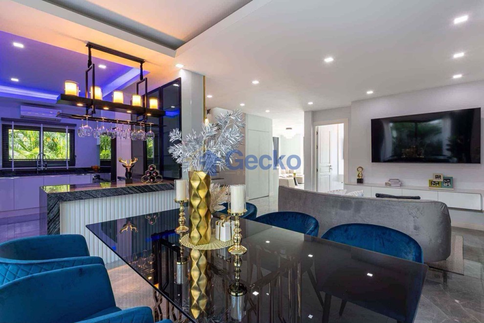 5 Bedrooms House in View Point Villa Jomtien  Jomtien H012546 (Photo 4)