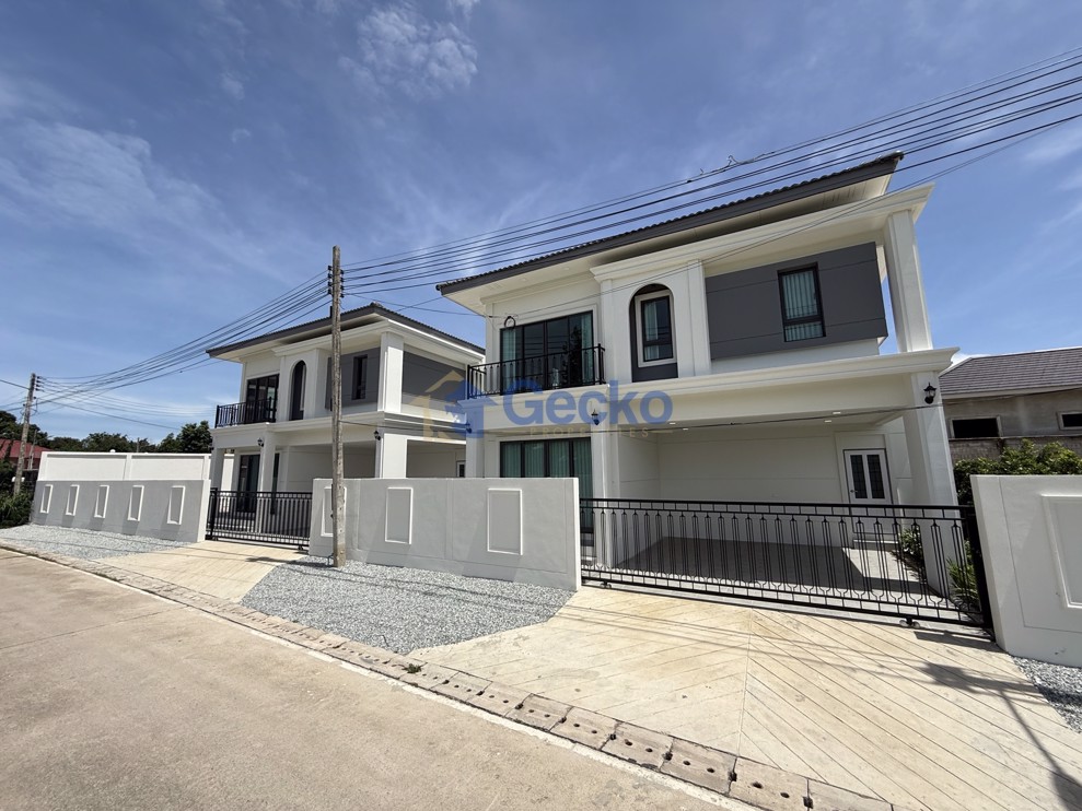 3 ห้องนอน บ้าน in Spring Valley  ห้วยใหญ่ H012547 (Cover Photo)