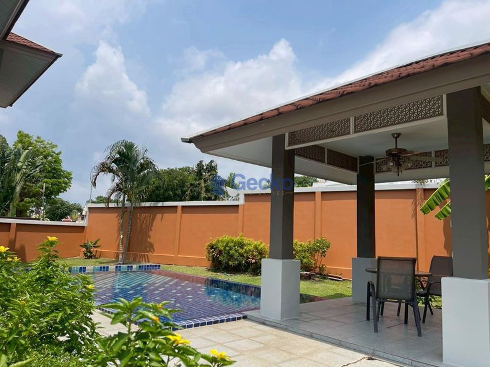 4 Bedrooms House in Grand Regent Pattaya   East Pattaya H012554 (Photo 1)