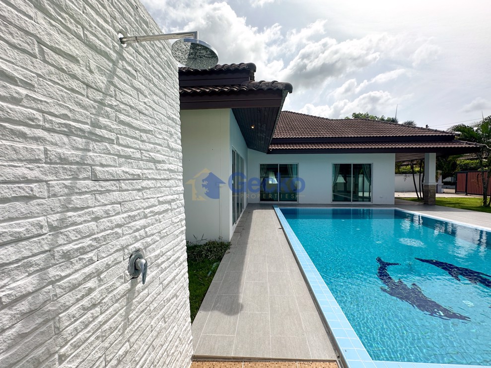 3 ห้องนอน บ้าน in Unique Villas  นาจอมเทียน H012557 (Photo 4)