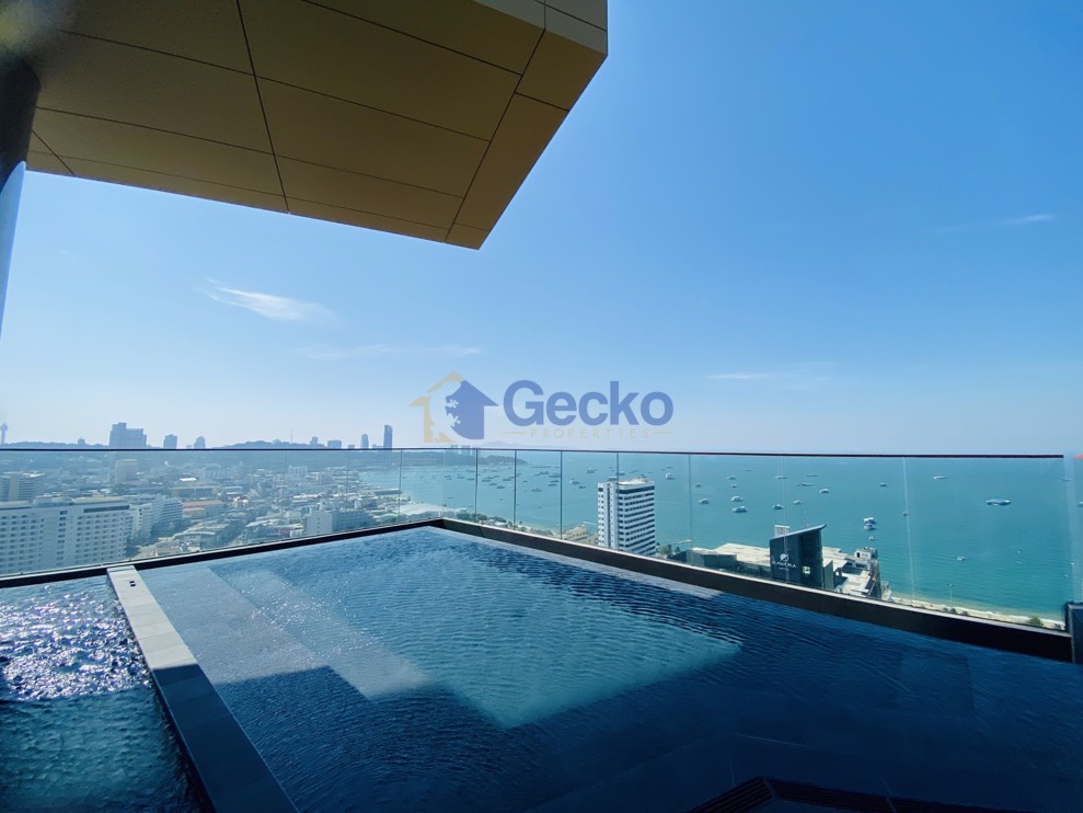1 Bedroom Condo in EDGE Central Pattaya Central Pattaya C012564 (Photo 1)