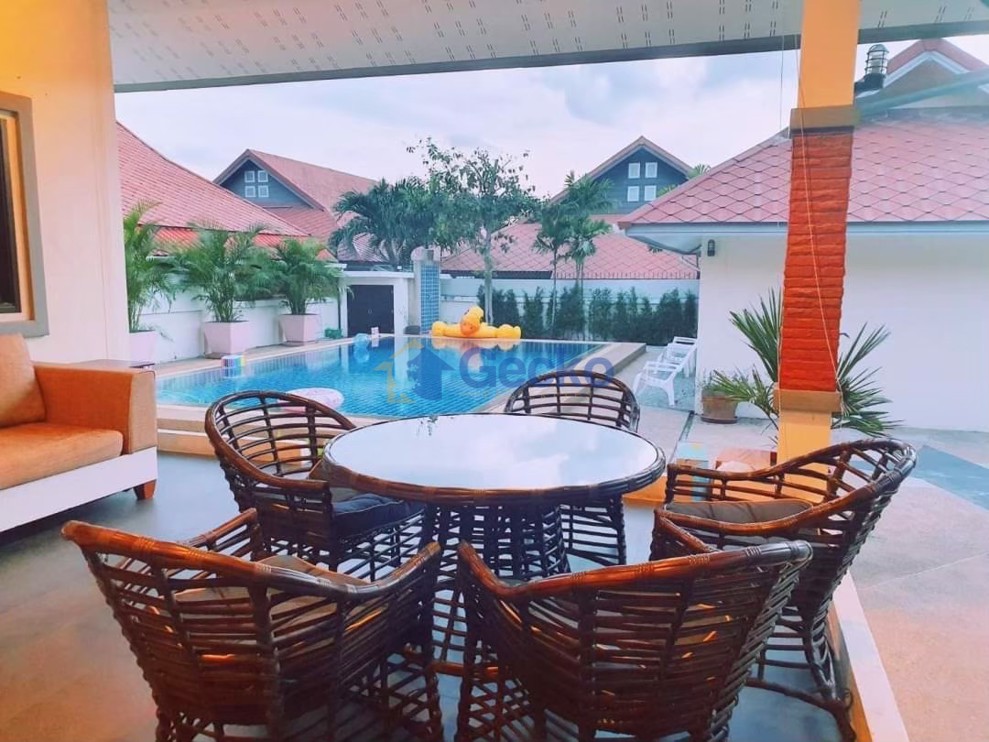 5 Bedrooms House in The Ville Jomtien  Jomtien H012566 (Photo 2)
