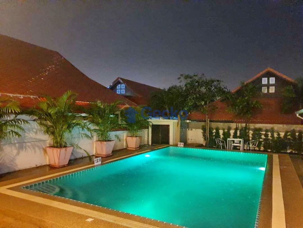 5 Bedrooms House in The Ville Jomtien  Jomtien H012566 (Photo 3)