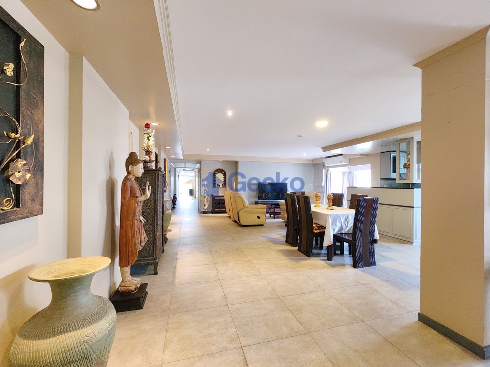 2 Bedrooms Condo in The Bay View Condominium 1 Pratumnak C005724 (Photo 4)
