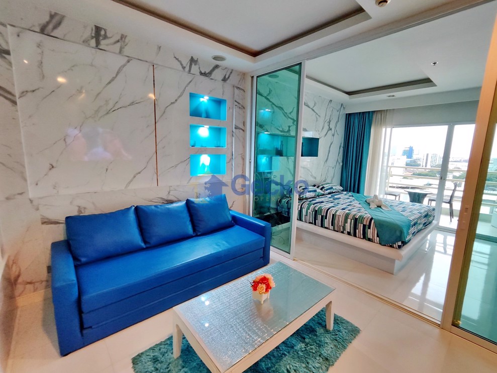 1 Bedroom Condo in View Talay 6 Central Pattaya C011766 (Photo 2)