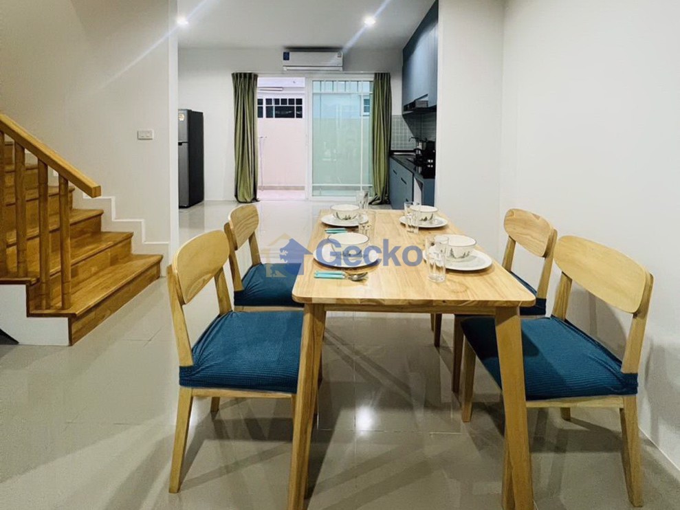 3 Bedrooms House in Bristol Park Pattaya  Huay Yai H012575 (Photo 3)