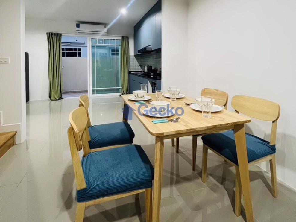 3 Bedrooms House in Bristol Park Pattaya  Huay Yai H012575 (Photo 4)