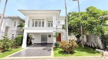 3 Bedrooms House in Baan Dhevaran  Na Jomtien H012596