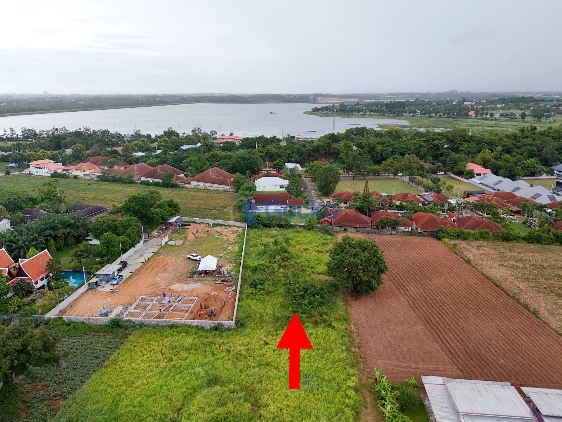 Land available in East Pattaya L010118