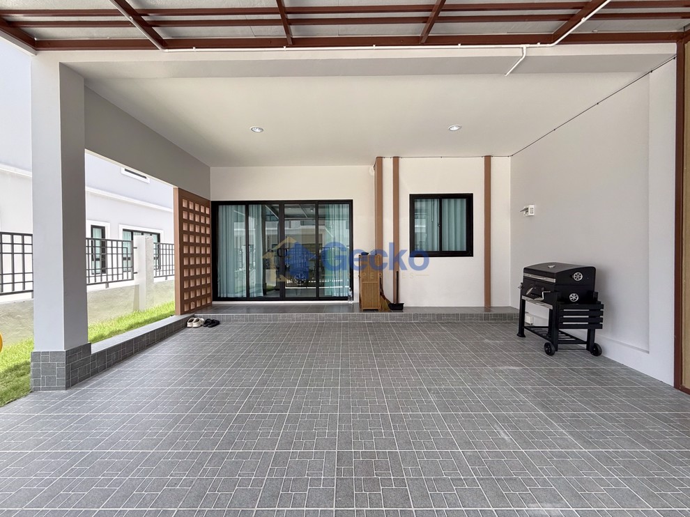 3 Bedrooms House in Zensiri Townhome  East Pattaya H012607 (Photo 4)