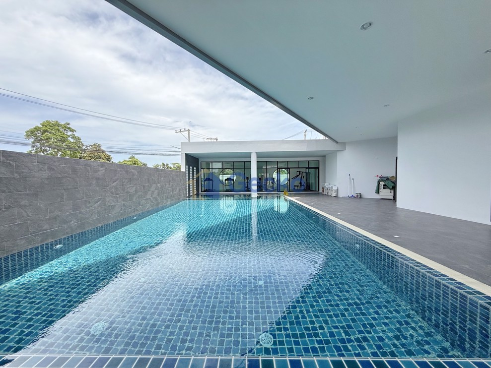 Zensiri Townhome (Cover Photo)