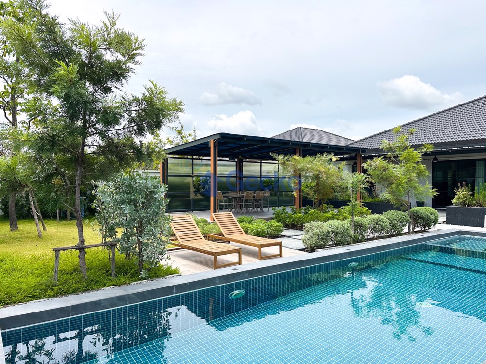 3 ห้องนอน บ้าน in Panalee Banna  ห้วยใหญ่ H012613 (Photo 1)