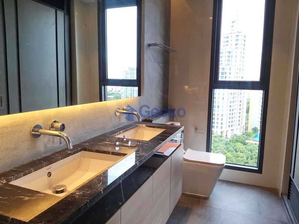 2 Bedroom Condo in Andromeda Pratumnak C007062 (Photo 4)