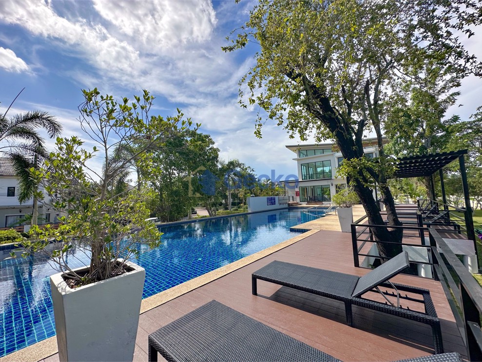 3 Bedrooms House in Patta Village  East Pattaya H008043 (Photo 3)