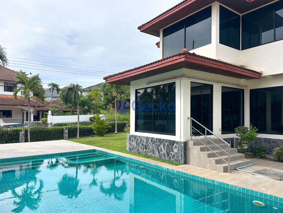 3 Bedrooms House in Paradise Villa 1  East Pattaya H012666 (Photo 2)