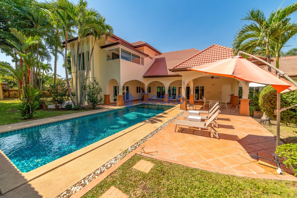5 Bedrooms House in Coco Palms Village  Huay Yai H012687 (Cover Photo)