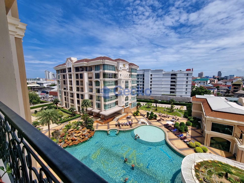 Studio Condo in LK Legend Central Pattaya C012689 (Cover Photo)